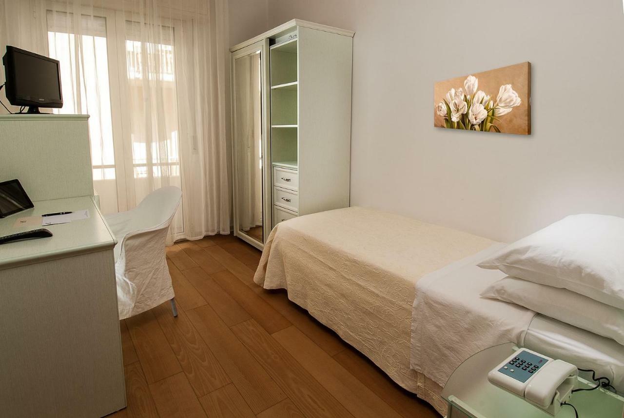 Hotel La Rosa Cattolica Extérieur photo