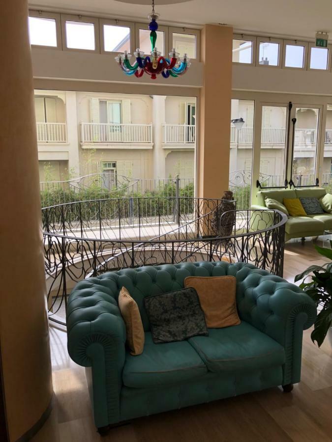 Hotel La Rosa Cattolica Extérieur photo